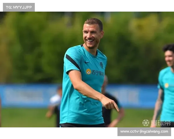 哲科谈未来：目前状态良好 不确定还能踢多久 那不勒斯是夺冠热门